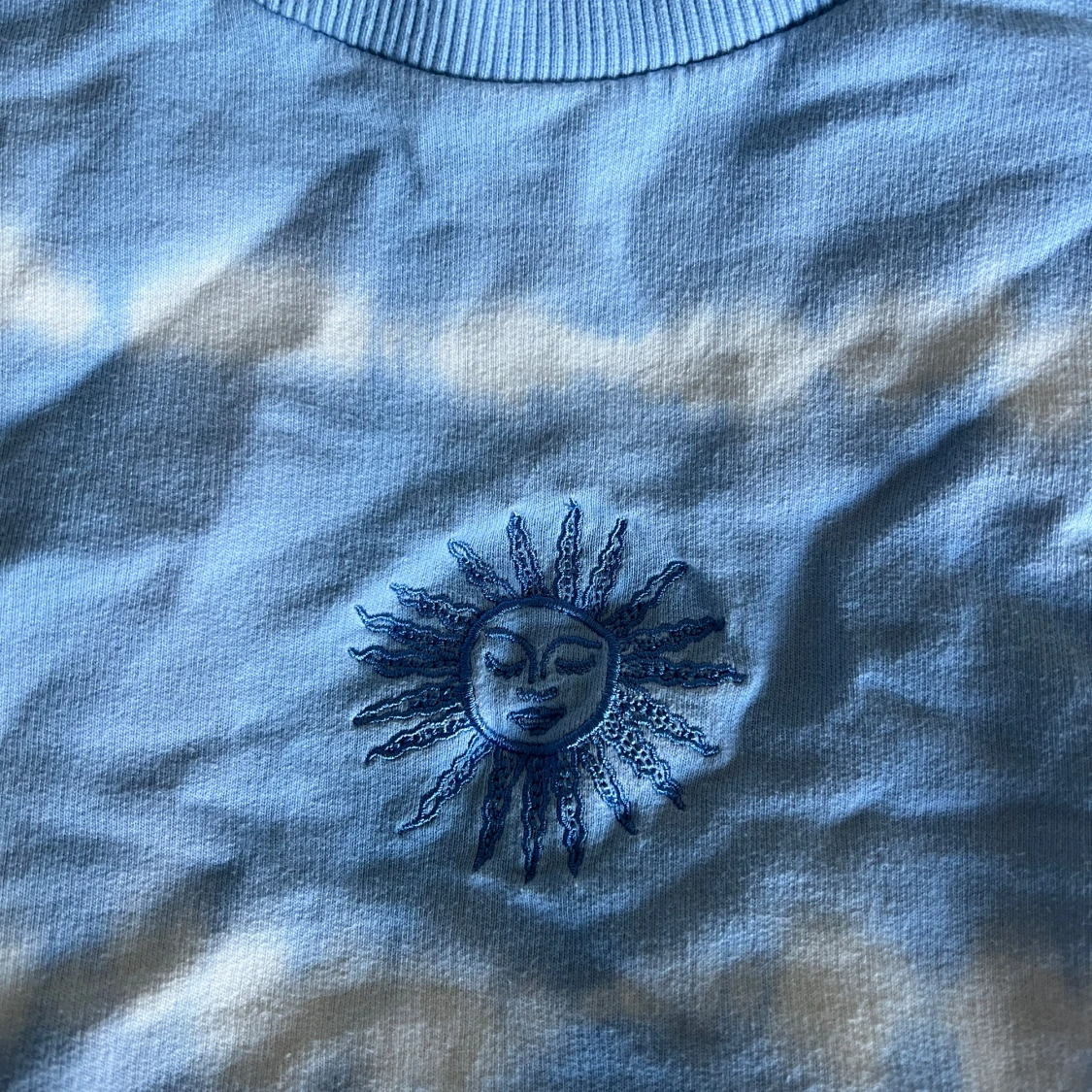 Blå och vit sweatshirt från Pull&Bear - 2