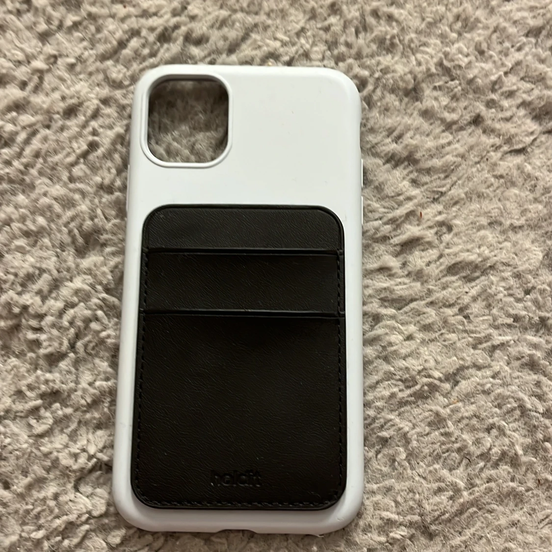 Tre mobilskal från Holdit - 1