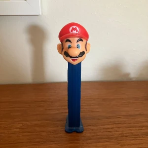 Super Mario PEZ - Super Mario PEZ
