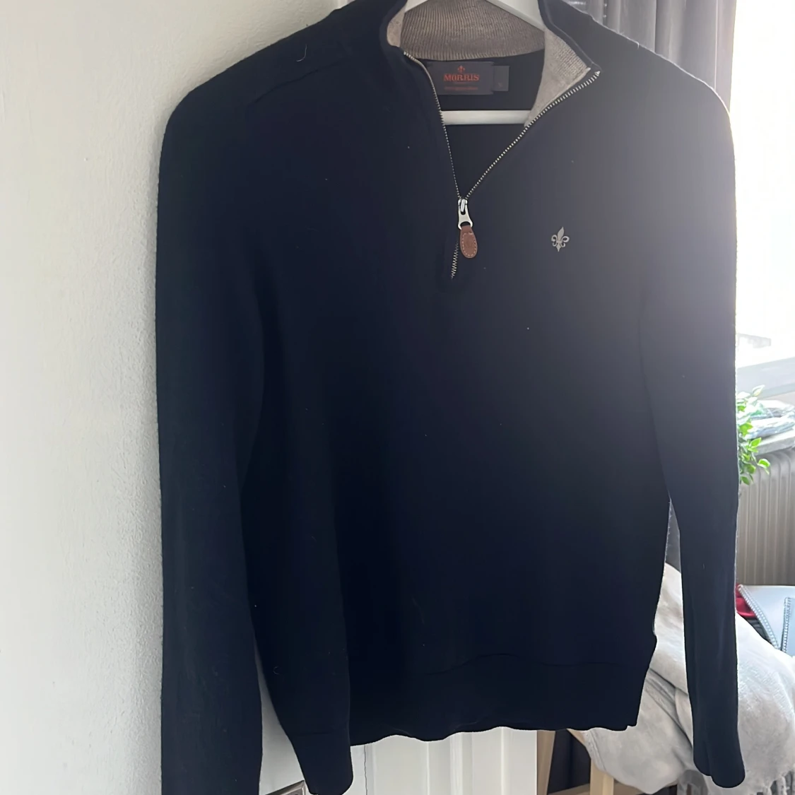 Morris half-zip