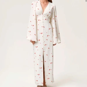 adoore positano dress white/red - använt 1 gång, passar inte mig längre 