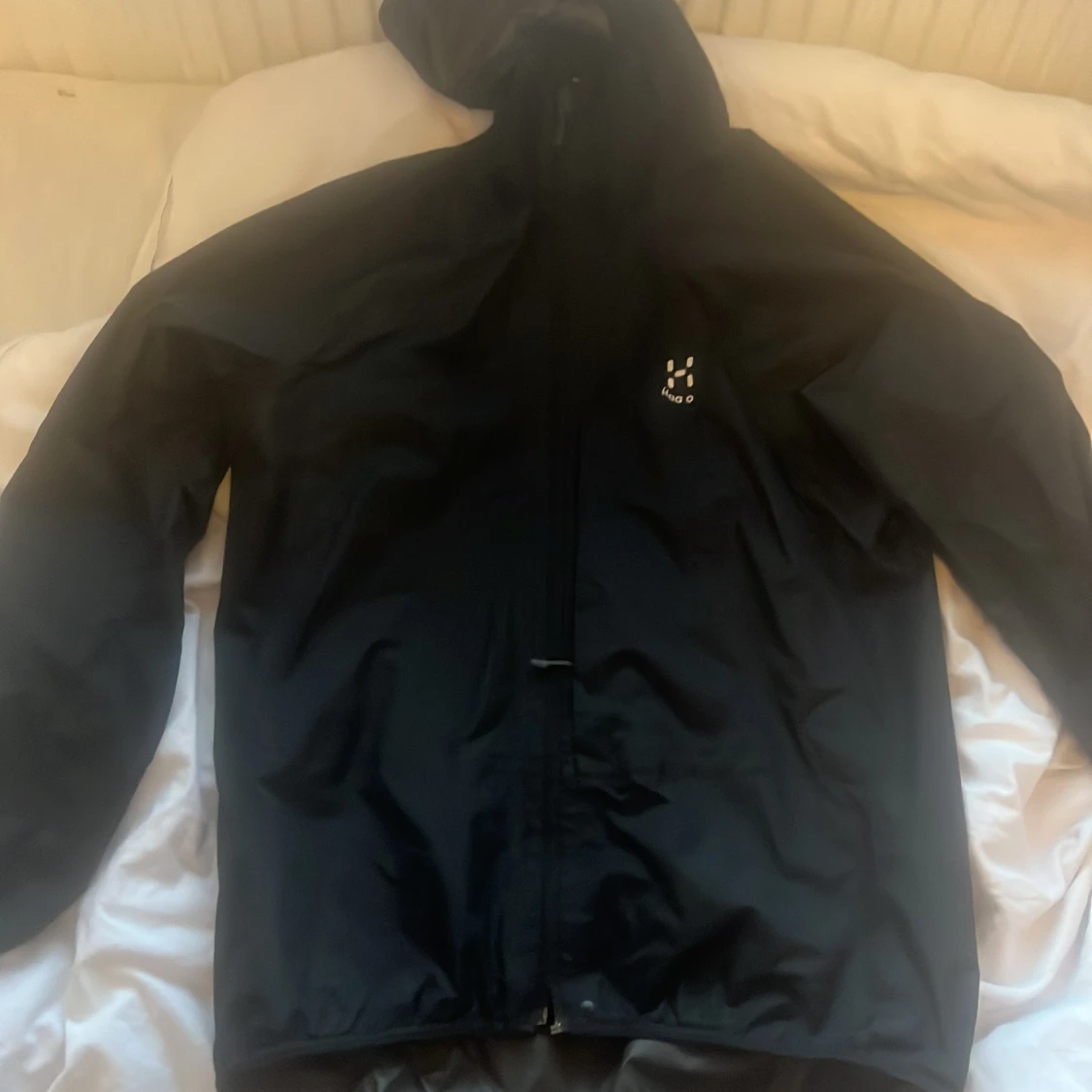 Svart Haglöfs L.I.M Series vindjacka M