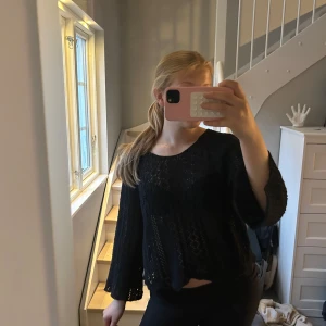 Stickad topp - Jättefin stickad topp från Only💗 aldrig använd! 