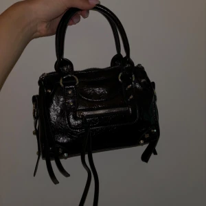 CityBag - INTE BEGAGNAD FINNS ÄVEN PÅ VÅR HEMSIDA aaliyahsjewels.myshopify.com