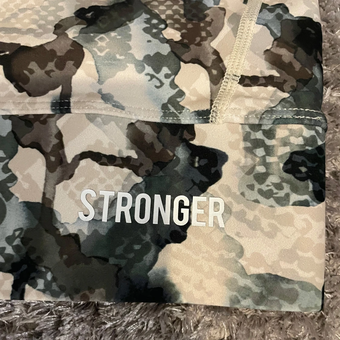 Camouflage sport-bh från Stronger - 2