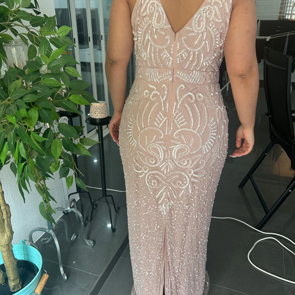 Ljusrosa långklänning med paljetter - 1