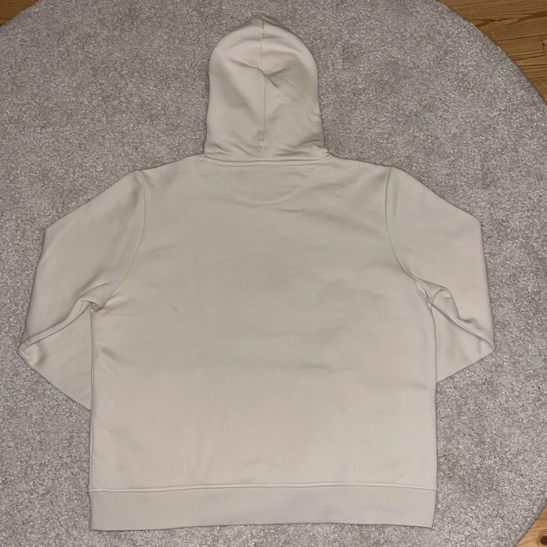 Beige Gant hoodie - 1