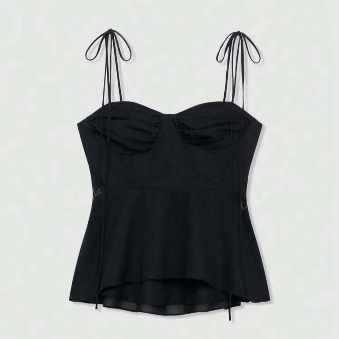 Svart linnetopp med knytband