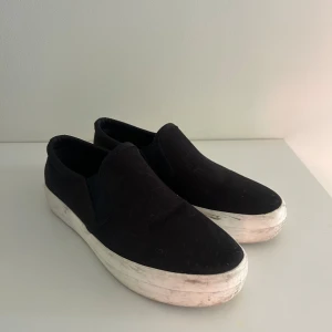 Loafers Vagabond - Loafers/sneakers från vagabond i stl 40. Fint skick! Supernsygga!!