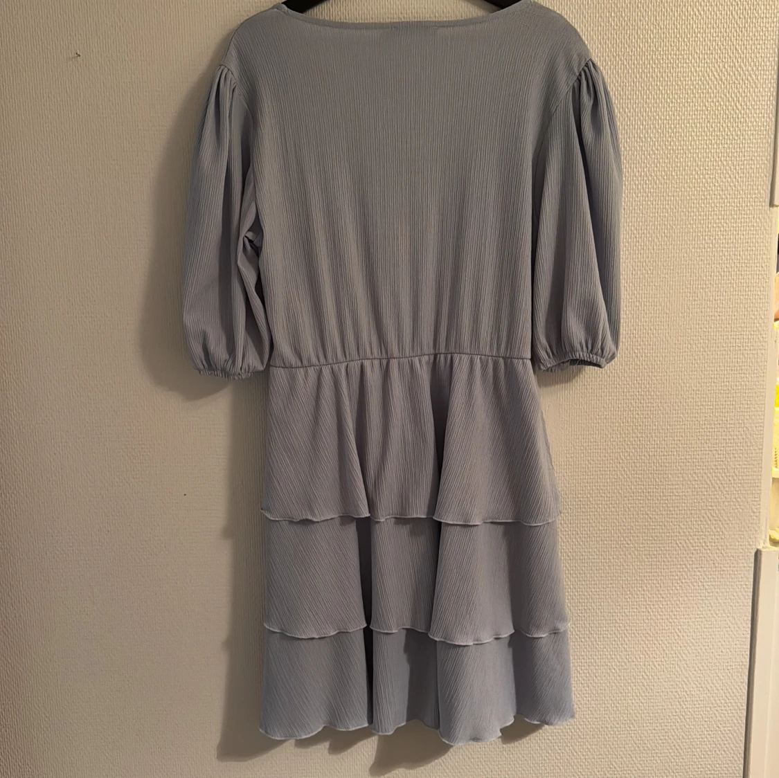 Ljusblå klänning  - 1