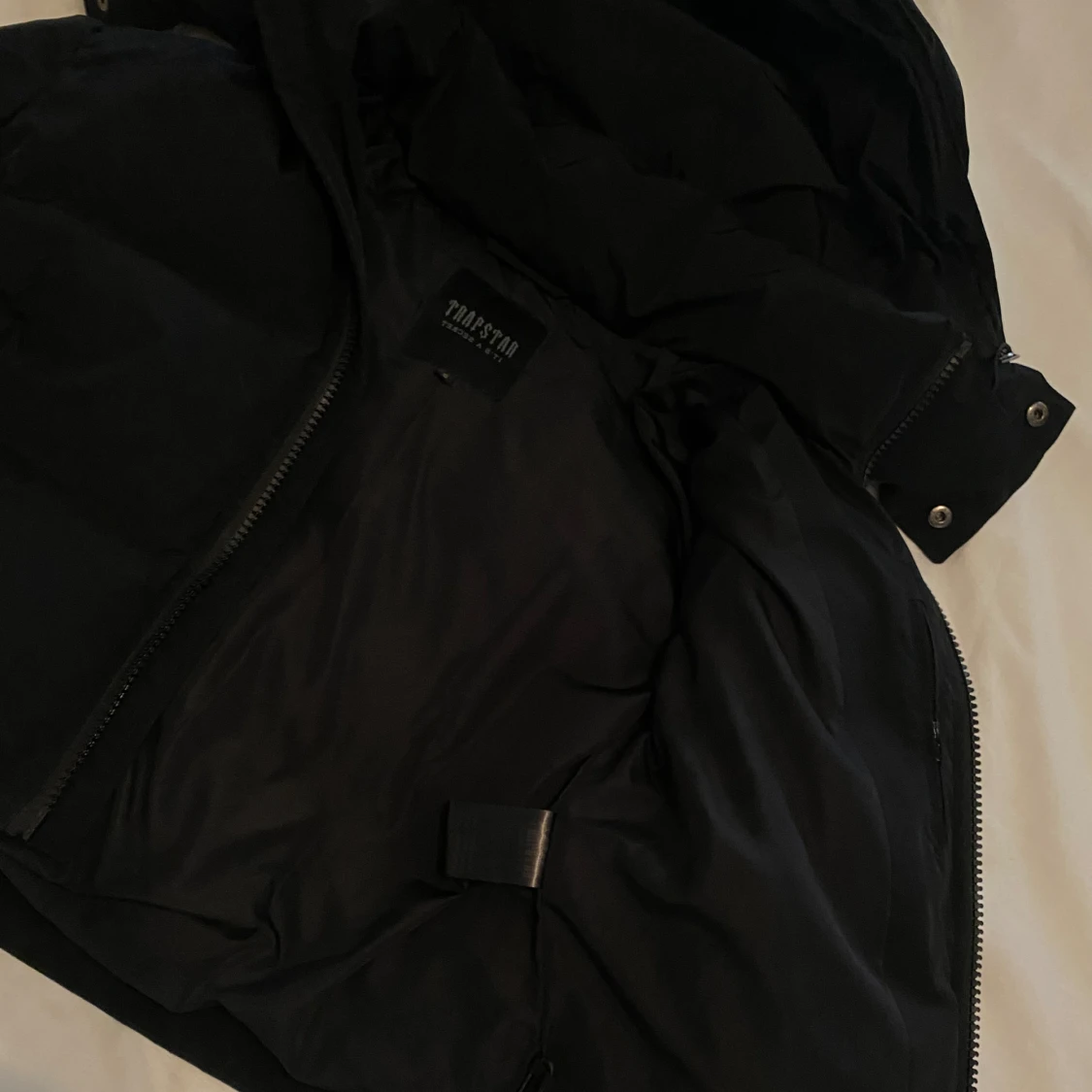 Svart pufferjacka från Trapstar - 2