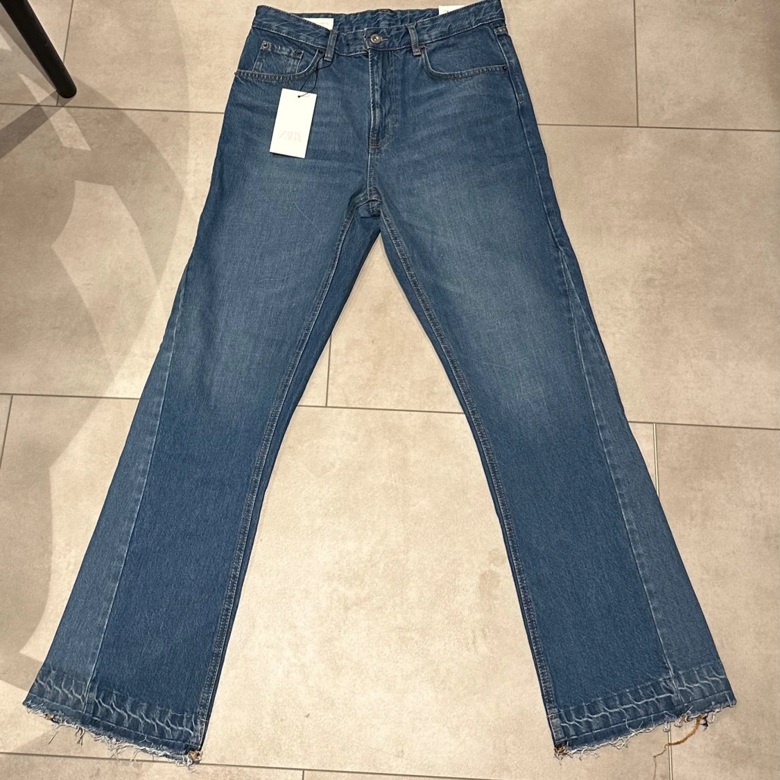 Zara jeans flared fit