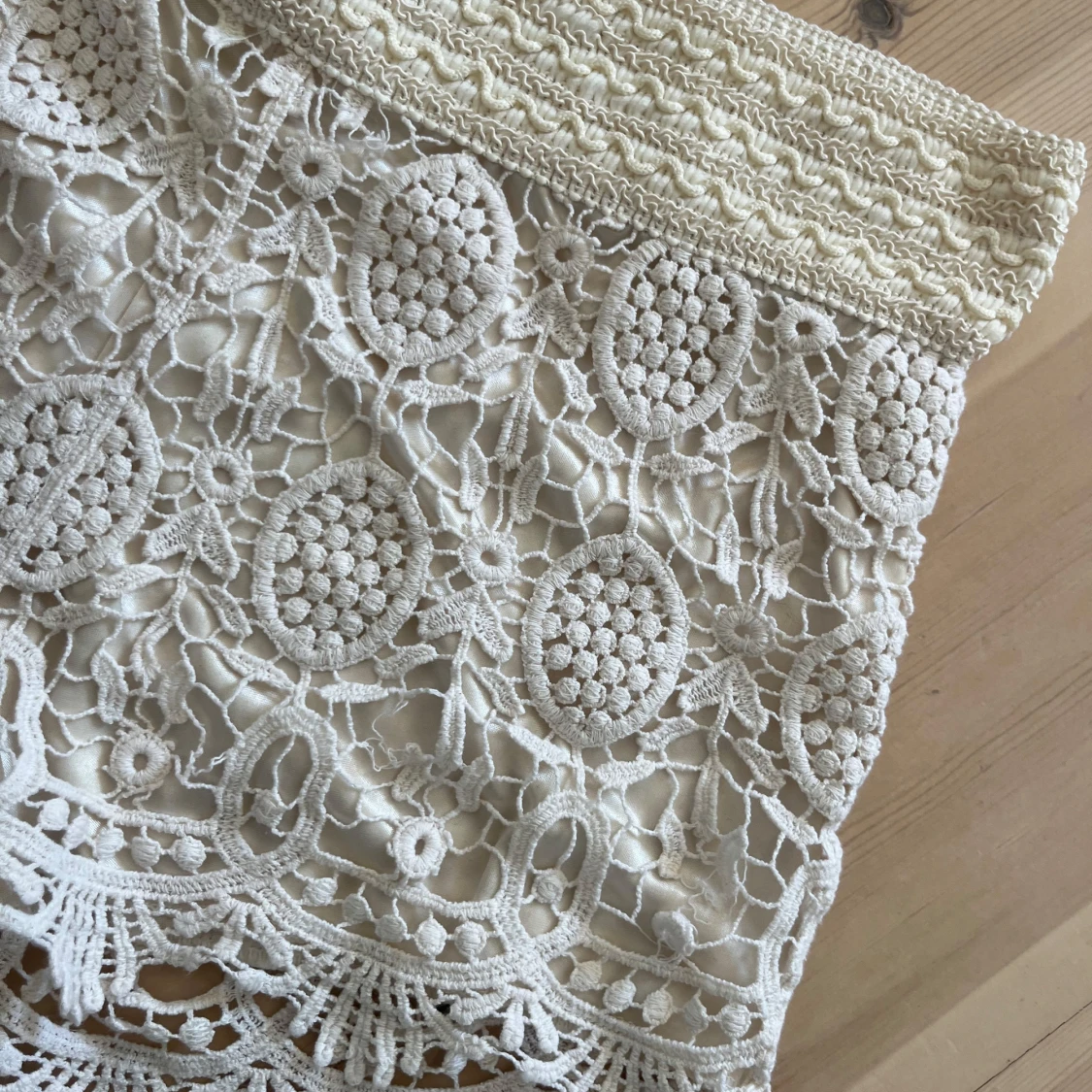 Vita spetsshorts - 1