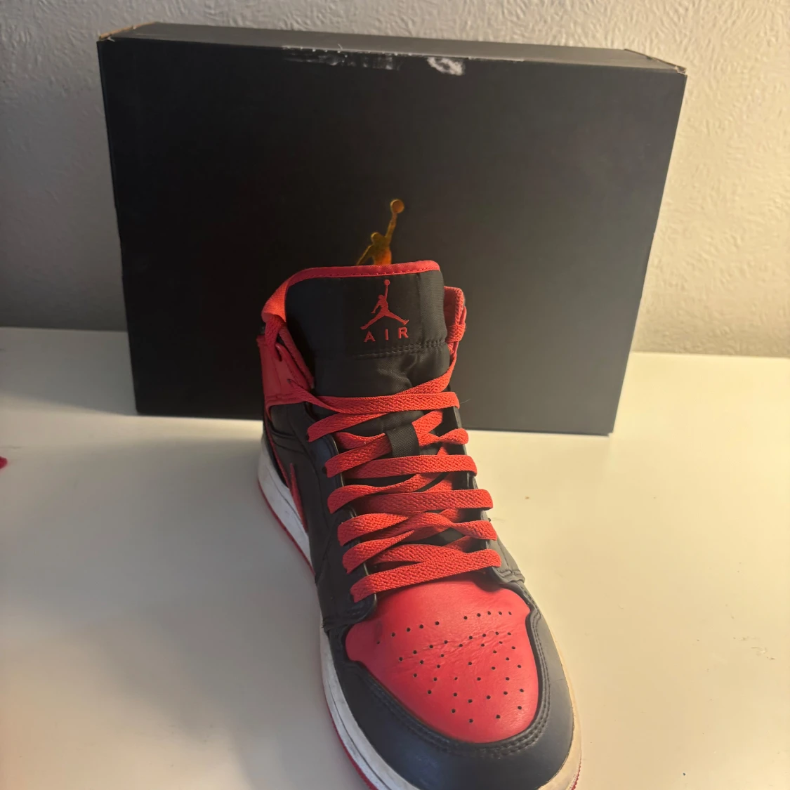 Air jordan 1 mid - 3