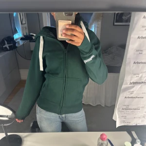 Russemerch zip - Russemerch zip, som aldrig används.