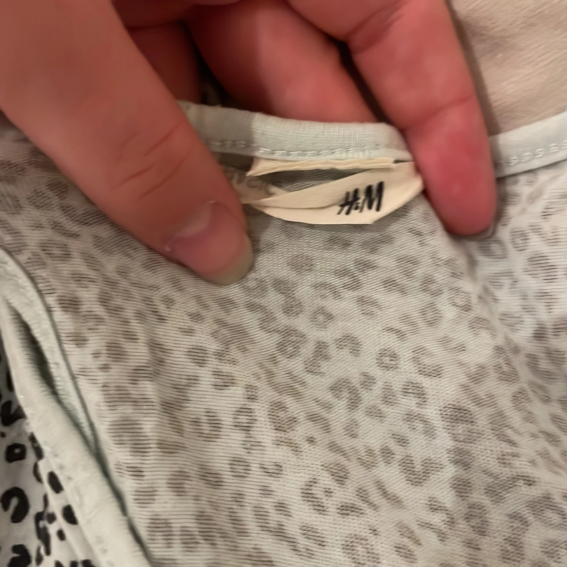 Leopardmönstrad linnetopp från H&M - 2