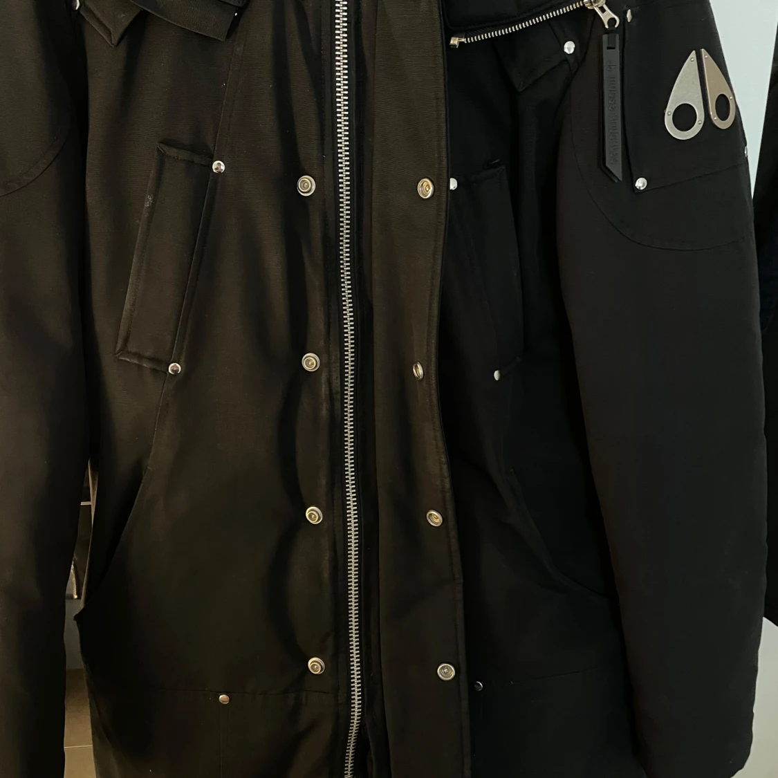 Svart vinterjacka Moose Knuckles Strl L FYND! - 1