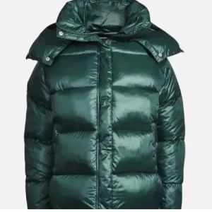 Grön vinterjacka - Snygg vinterjacka från Gina Tricot