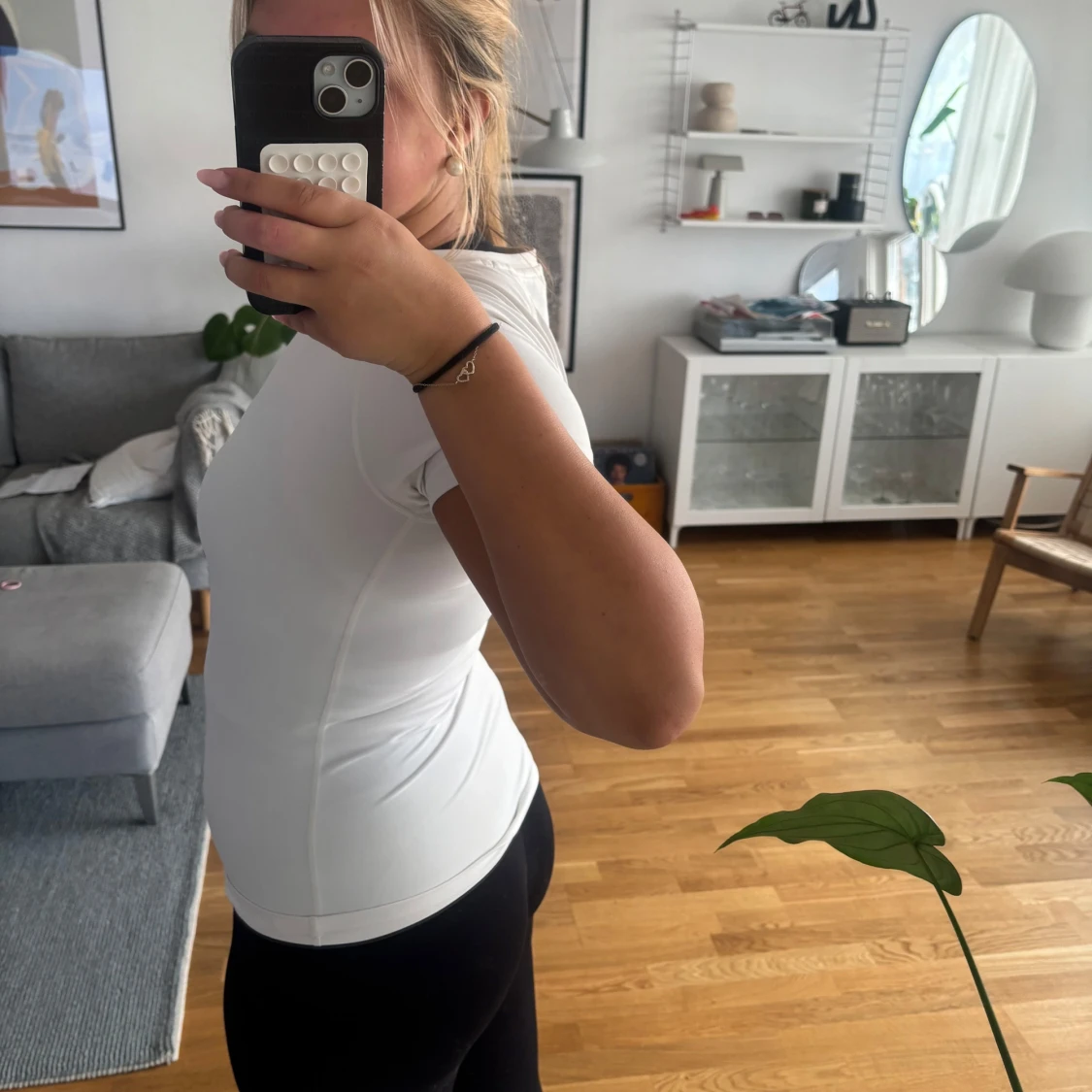 Vit tight t-shirt från Aim'n - 1