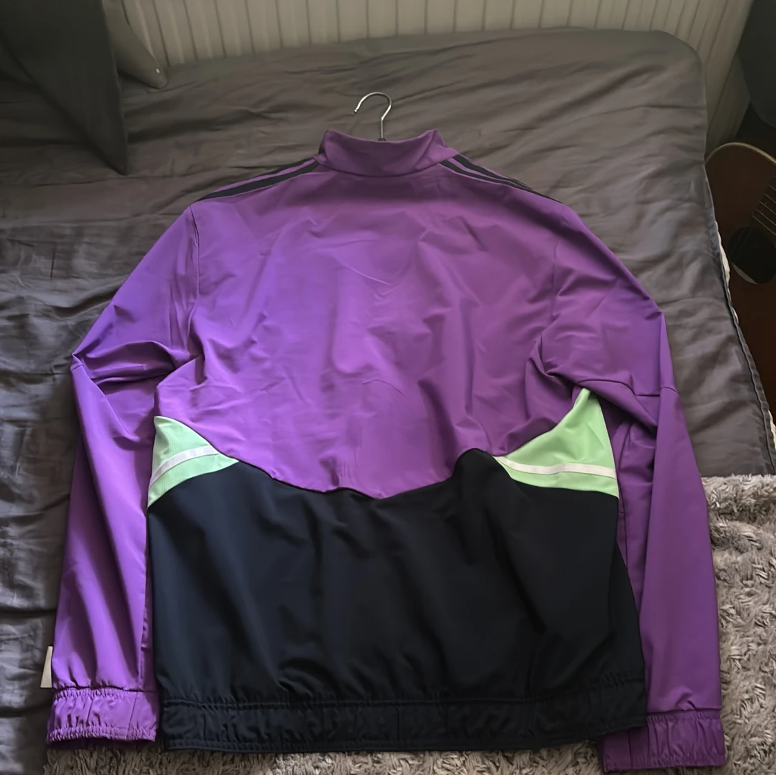 Real Madrid vindjacka/tröja Adidas L - 1