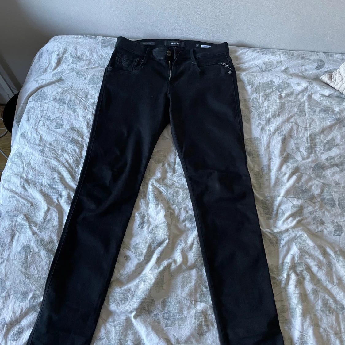 Svart replay anbass - 3