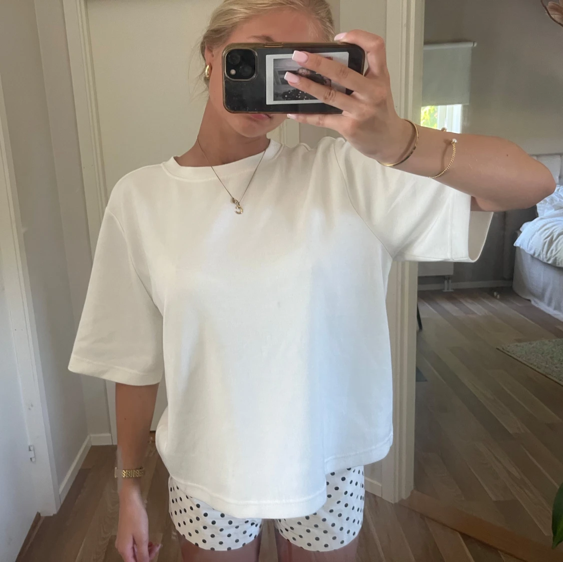 Vit loose t-shirt i bomull - 1