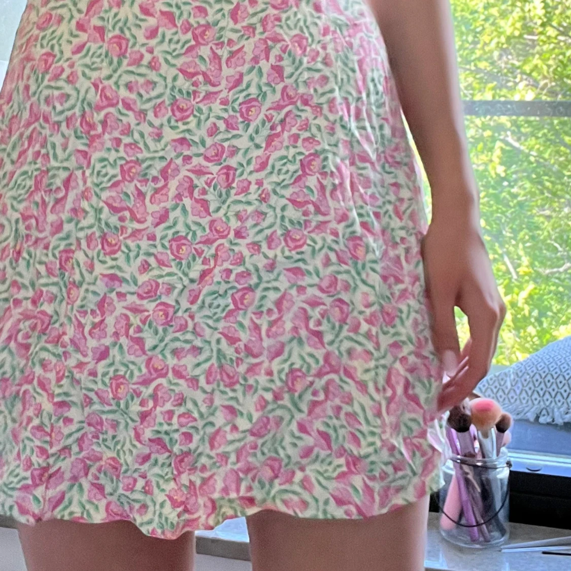 Blommig kort klänning från Zara - 1