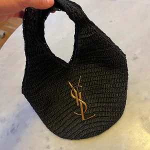 Ysl strandväska - Helt ny strandväska av ysl