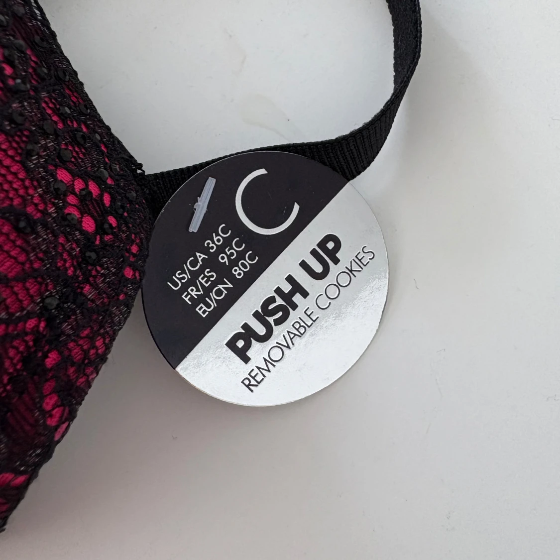 Svart och röd push-up bh från Censored - 2