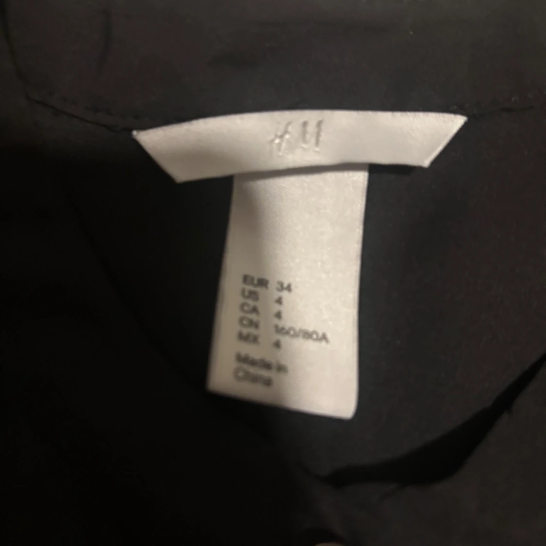 Svart ärmlös blus från H&M - 2