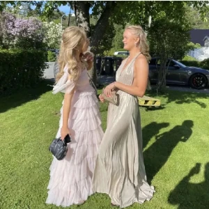 Ljusrosa långklänning - Aldrig använd 🩷 stl S 