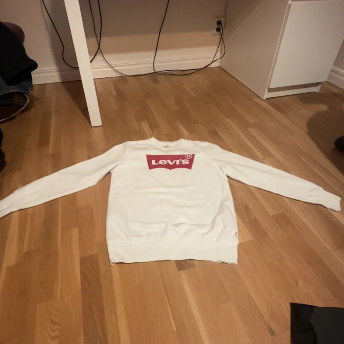Vit sweatshirt från Levi's