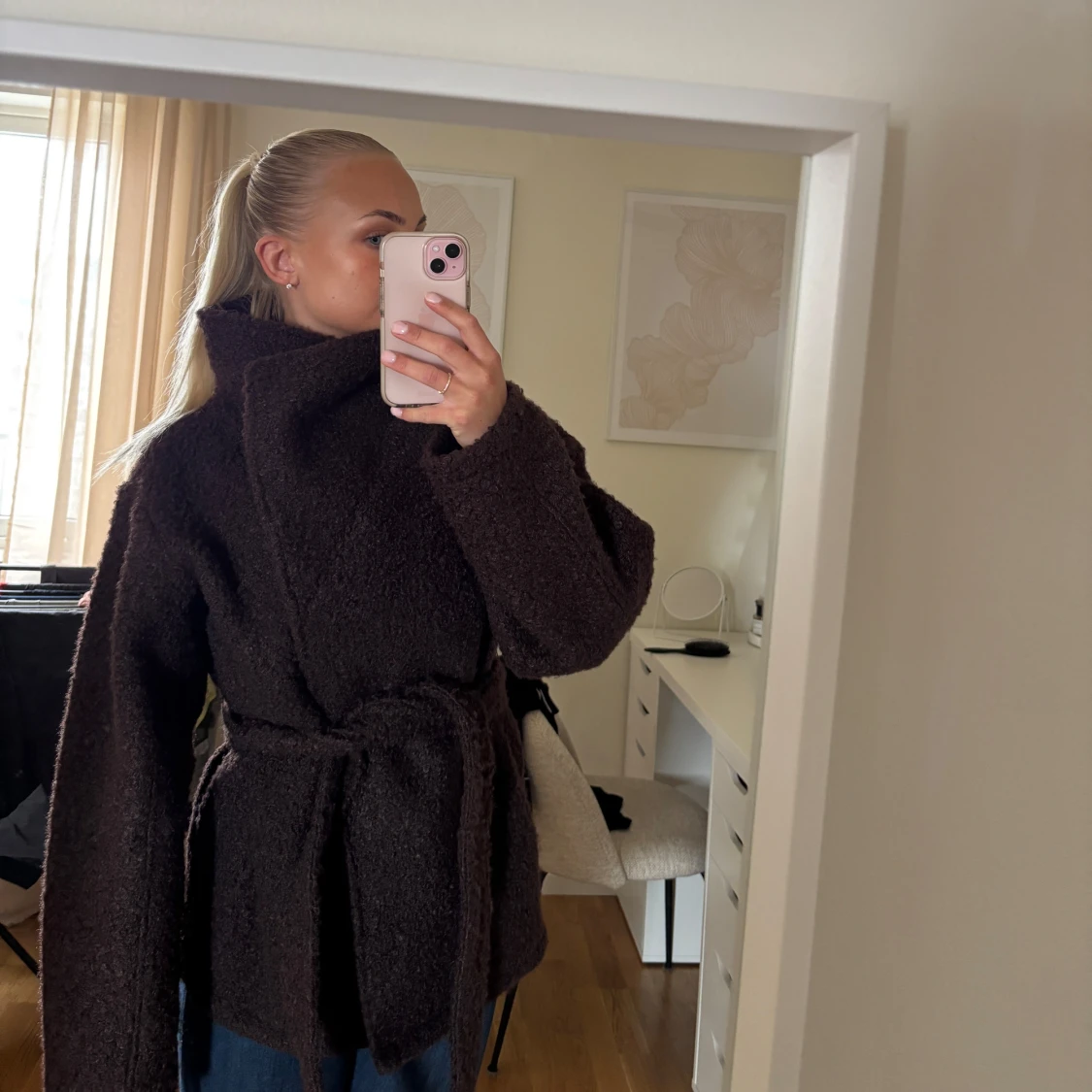 Brun teddyjacka med bälte - 3