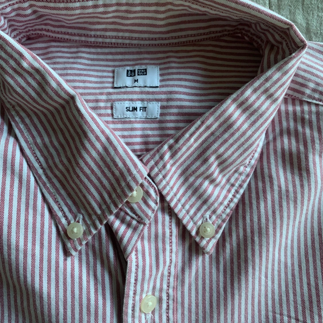 Randiga skjortor från Uniqlo - 1