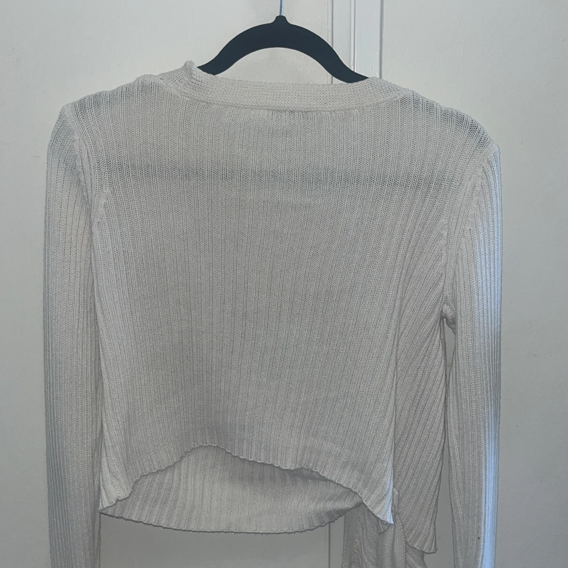 Vit omlottopp från NA-KD - 1