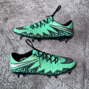 Nike Hypervenom phinish elite sg - Condition: like new (9.5/10) 