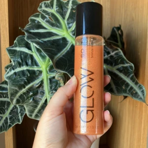 Glow mist med glitter - Glow Bronze Babe☀️med gulligt glitter. Ej använd