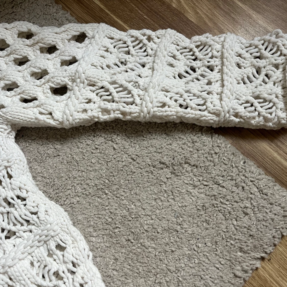 Vit stickad tröja från Lindex - 2