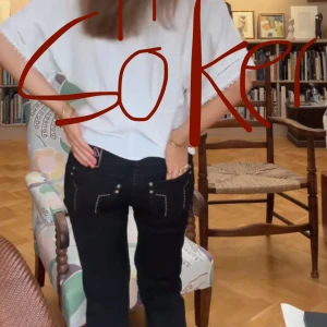 G rise jeans - söker dessa svarta g rise jeans i storlek xs regular eller tall