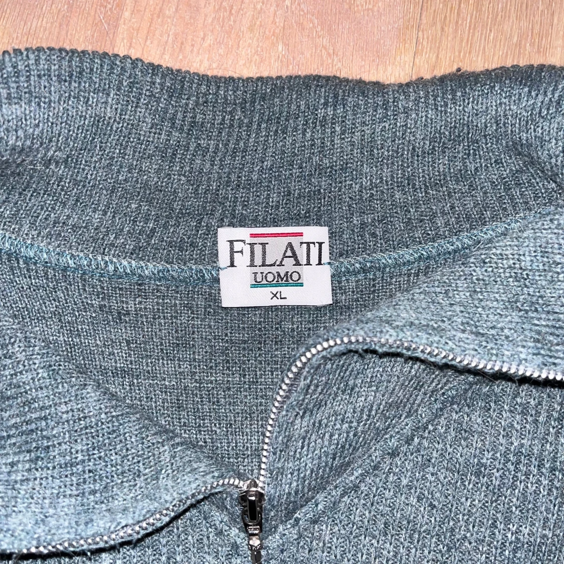 Grå stickad tröja med half zip Filati - 1