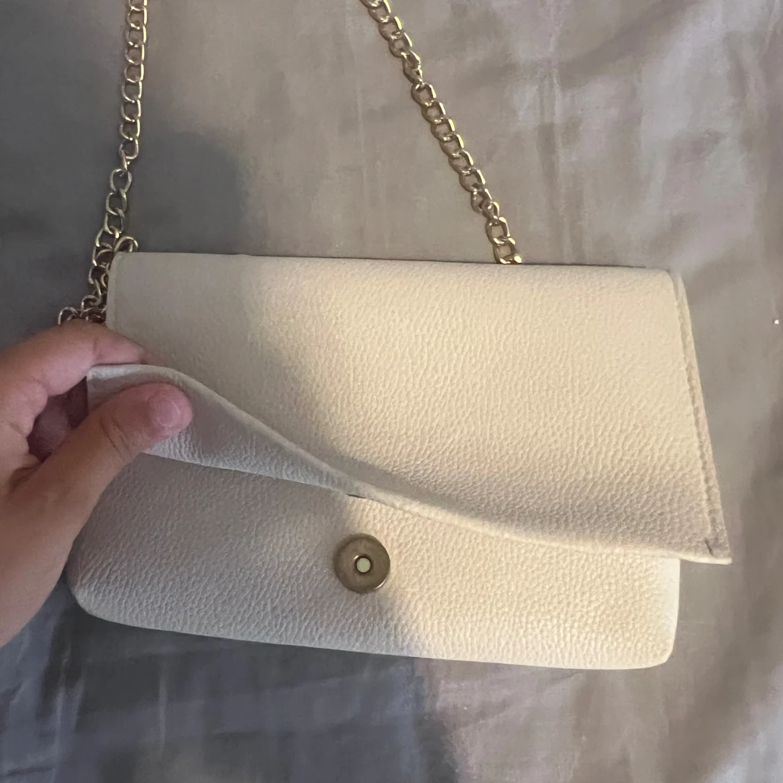 Vit väska  - 1