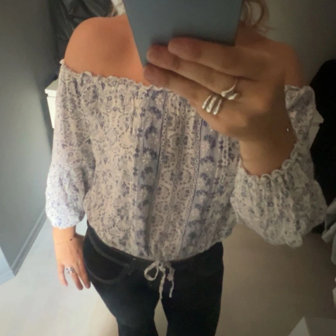 Offshoulder blus - 1