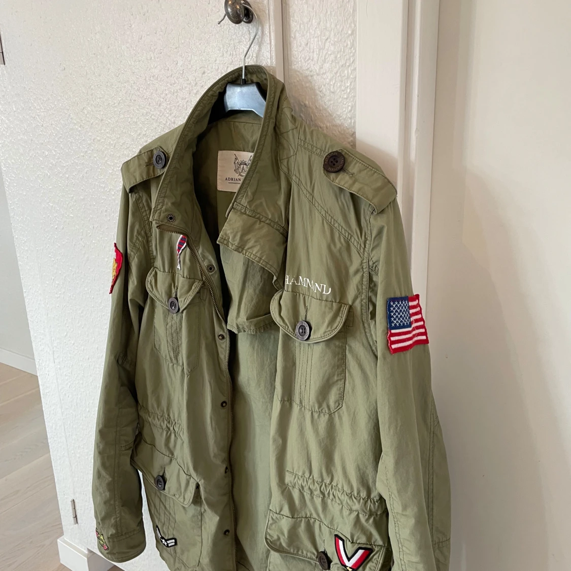 Olivgrön feild jacka  - 1