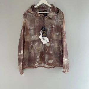 Woolrich windbreaker  - SEK-1499 | Skick-HELT NY | Storlek Us-L, Eu-XL | Fits L | Hör av dig vid frågor// SF