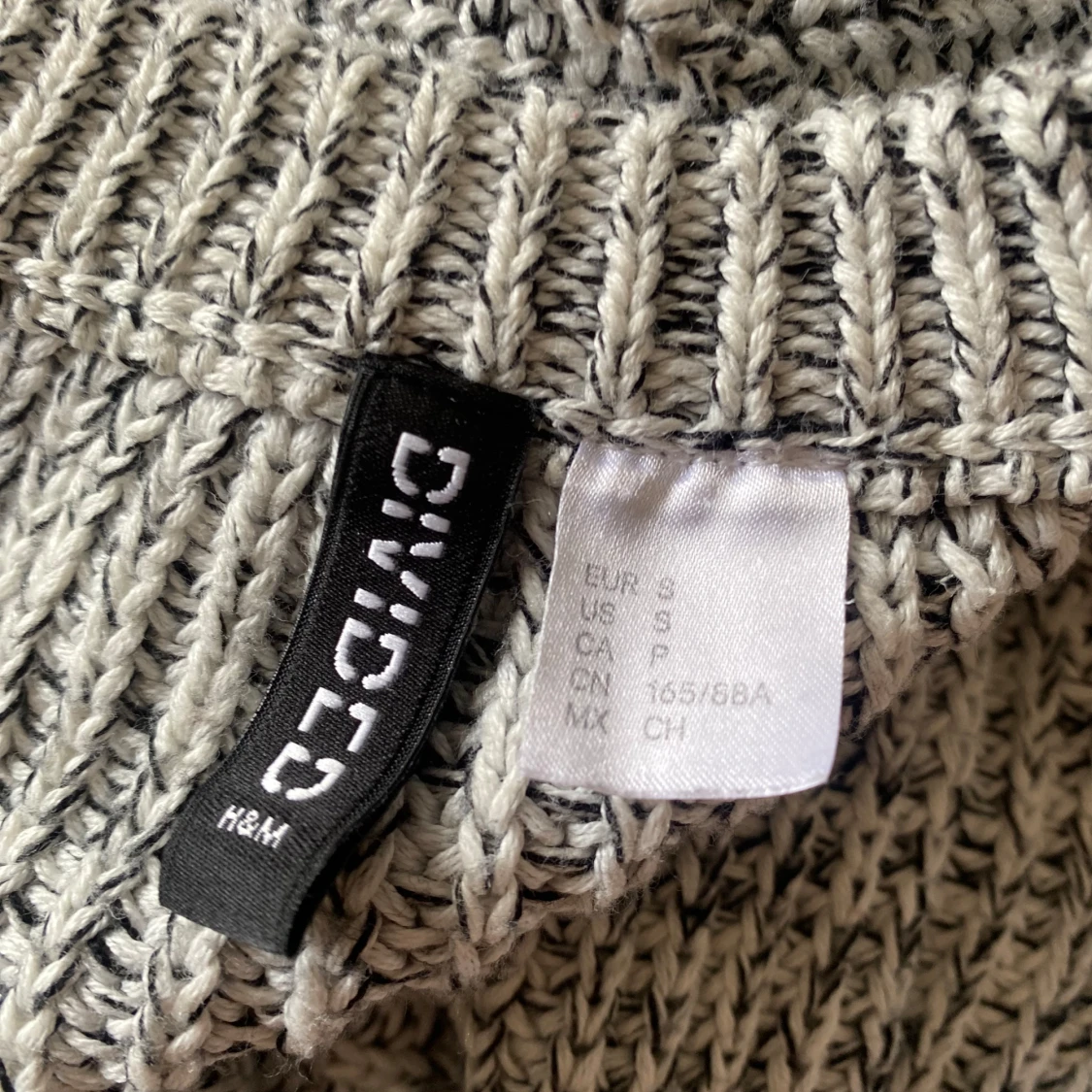 Grå stickad tröja från H&M - 2