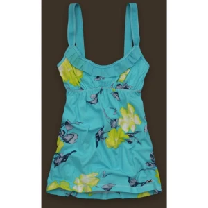 Hollister babydoll - Hollister babydoll topp i M i bra skick, priset kan diskuteras vid snabb affär