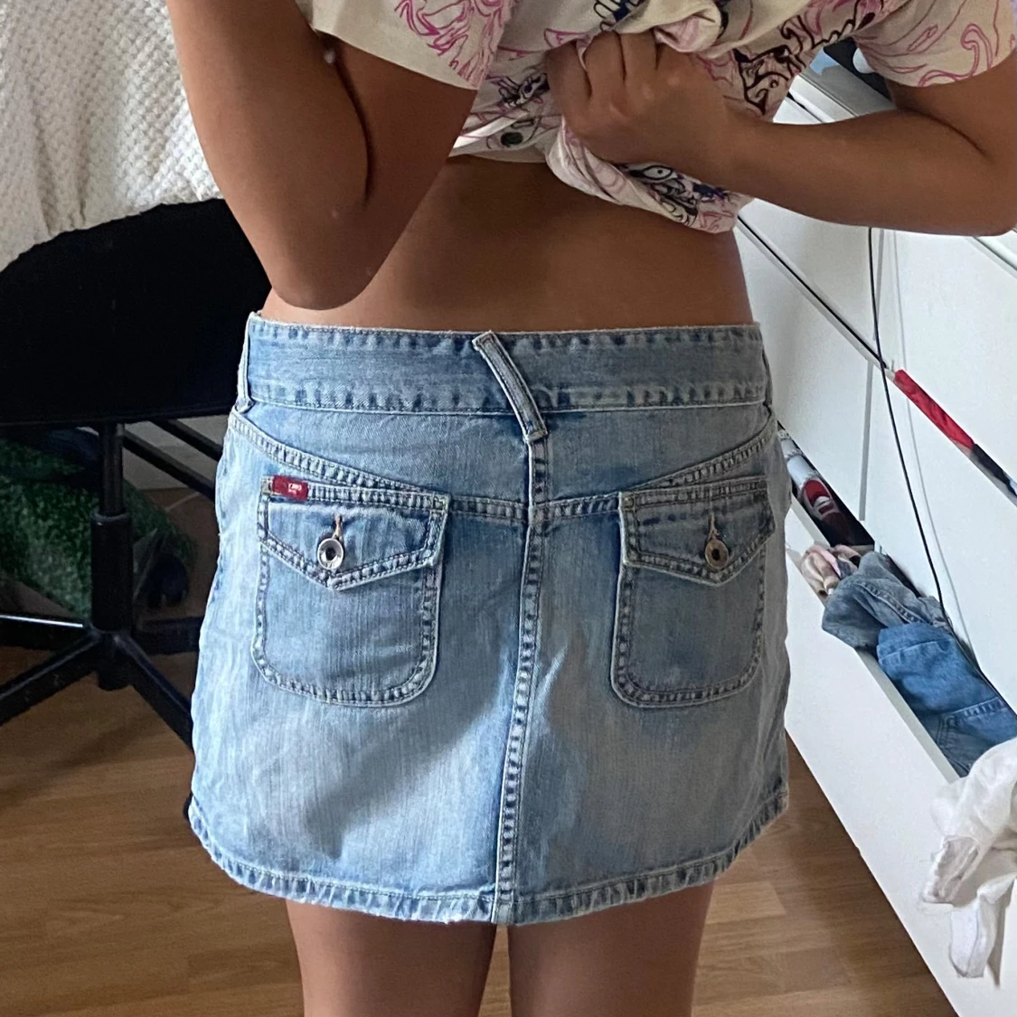 Ljusblå jeanskjol från Only - 1