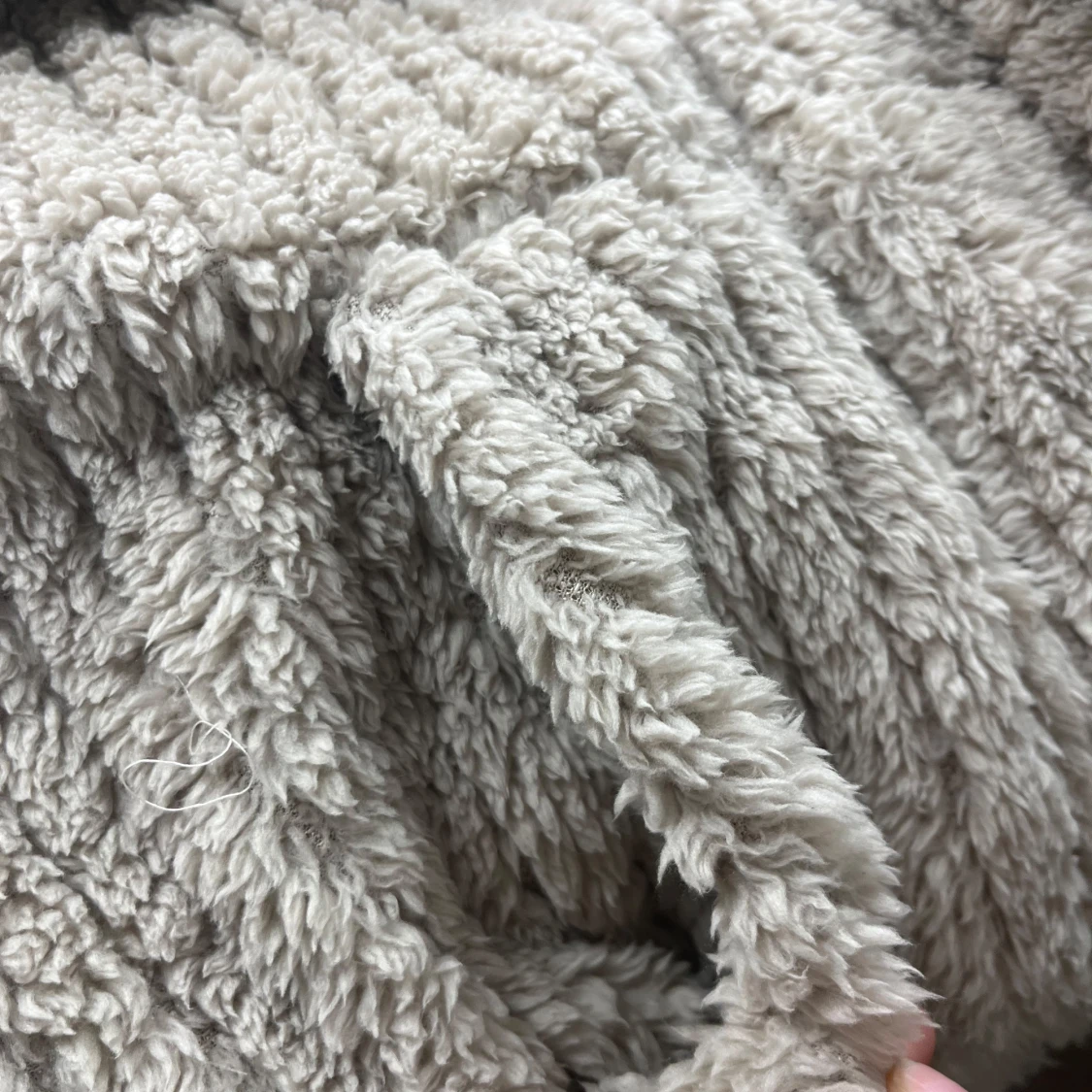 Beige teddyjacka med huva från SHEIN - 3