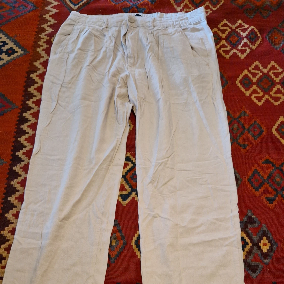 2par, Beiga linnebyxor från 157