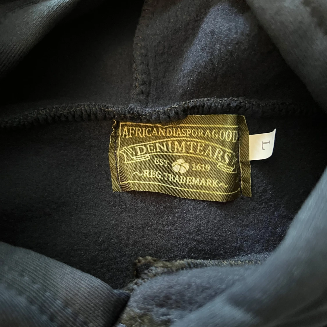 Blå hoodie med vita blommor Denim Tears - 1